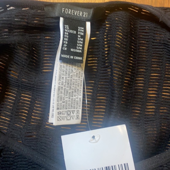 Forever 21 seamless netted top S/M - Picture 4 of 4